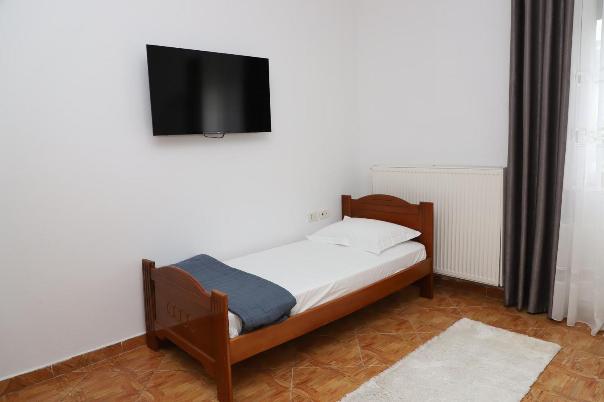 Apartment Xheison *