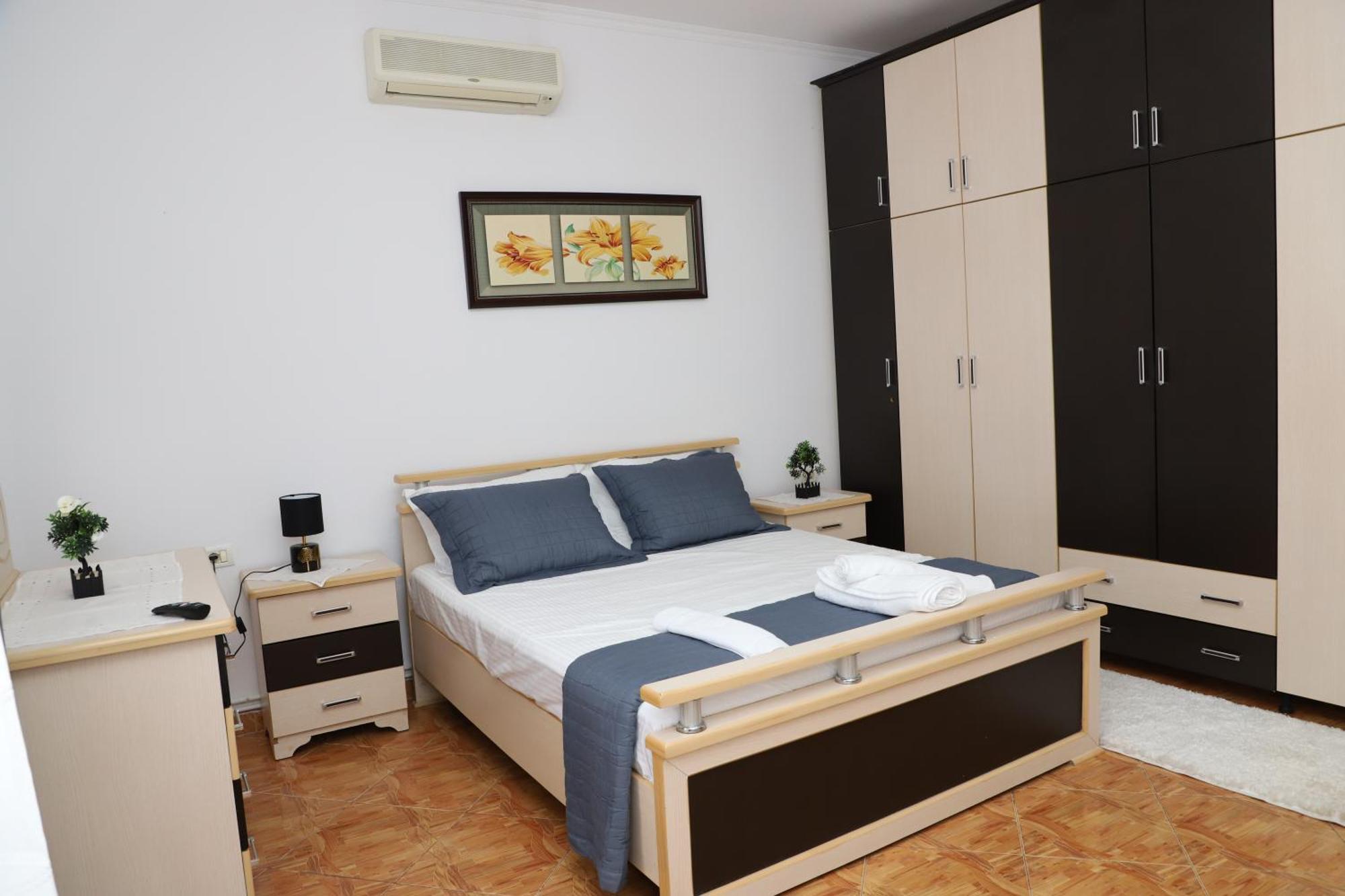 Xheison Apartment Berat