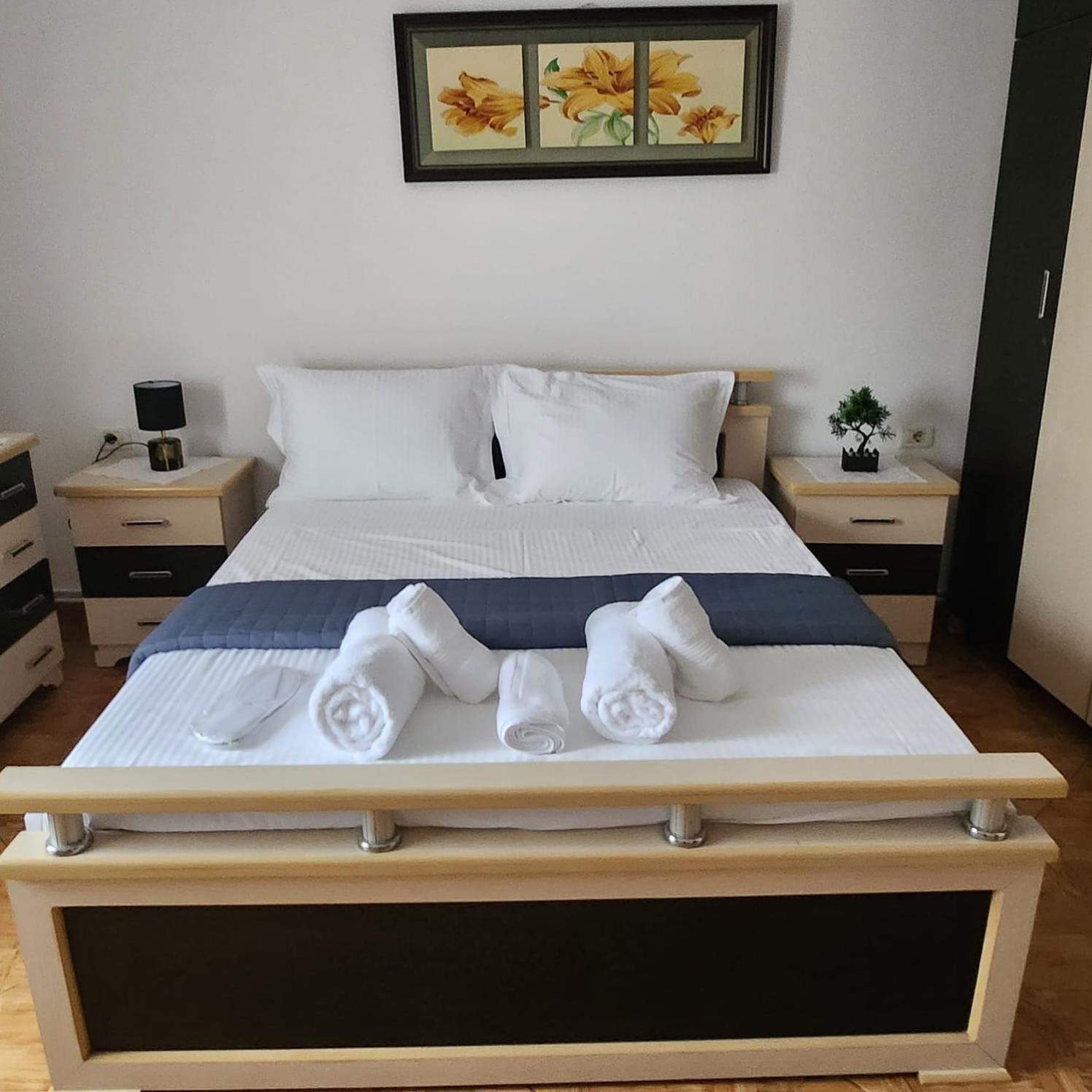 Xheison Apartment