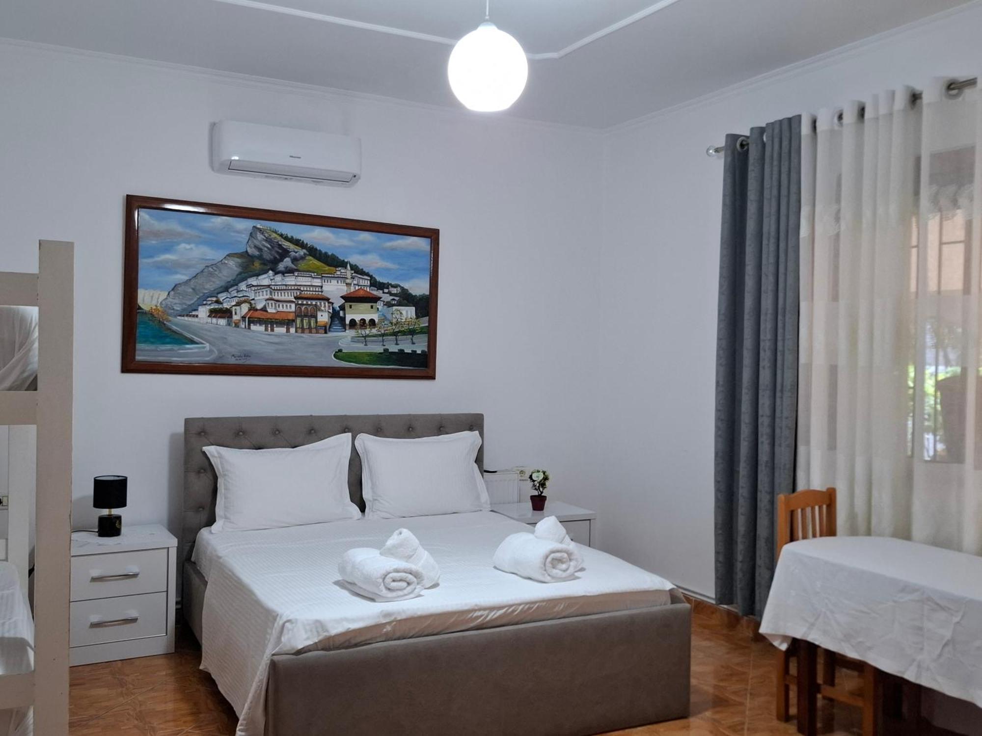 Apartment Xheison